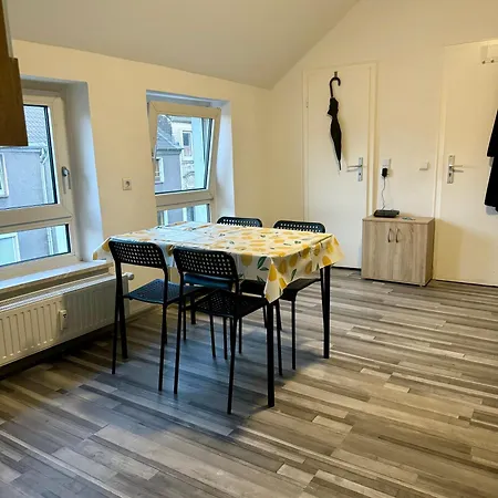 Daire Sonnenblume Monteurwohnung Ferienwohnung *